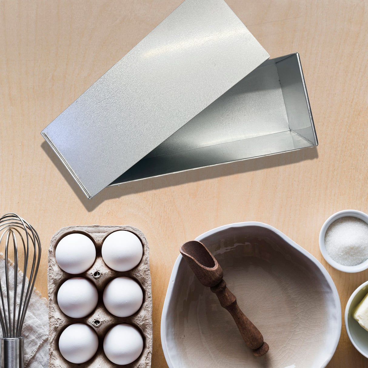 EUROTINS Pullman Loaf Bread Tin with Lid